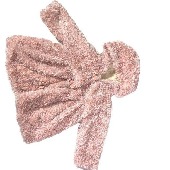 American Widgeon Infant's Fluffy Faux Fur Hooded Coat Size 12M - Picture 12 of 13